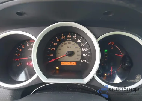 2010 Toyota Tacoma Base V6 z USA, uszkodzony, nr VIN 3TMLU4ENXAM050495